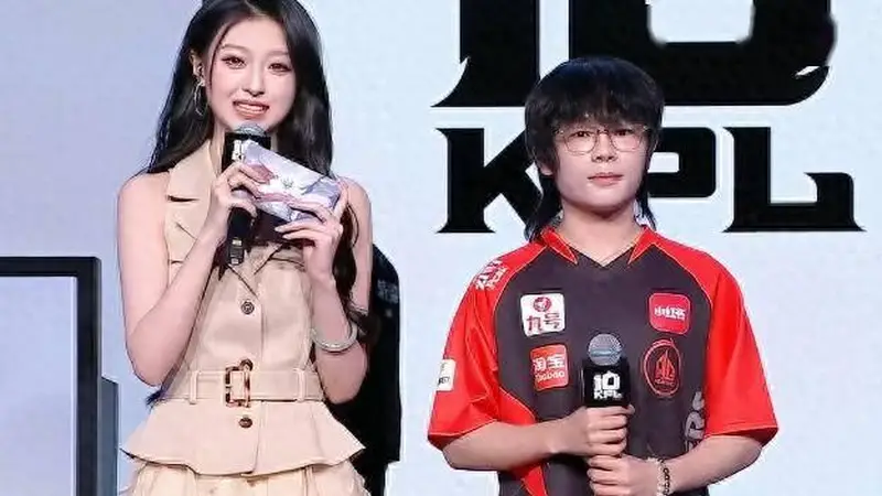 AG极限翻盘击败JDG，JDG空Ban选六耳让人看不懂，哪来的自信