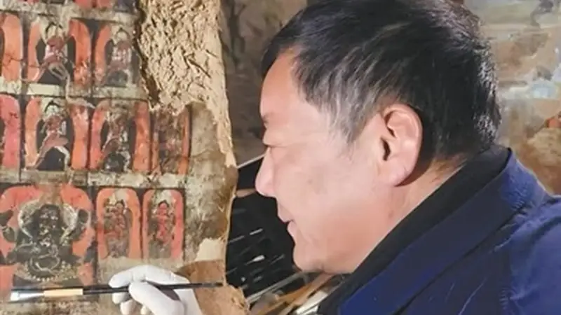 练精准功夫 传修复技艺（工匠绝活·全国文物大工匠）