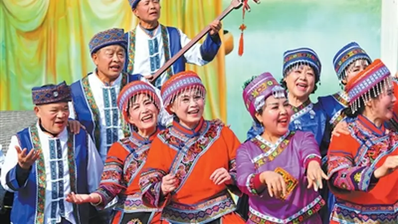 深化农村移风易俗(新时代画卷·文明乡风)