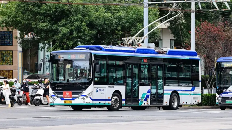 跟着B103路,去看记忆中的大观园、甸柳庄、百花剧院……