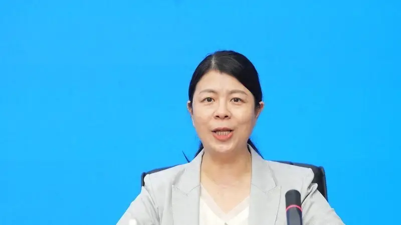 堵奶、生病、奶水不够怎么办？“母乳喂养全攻略”请收好