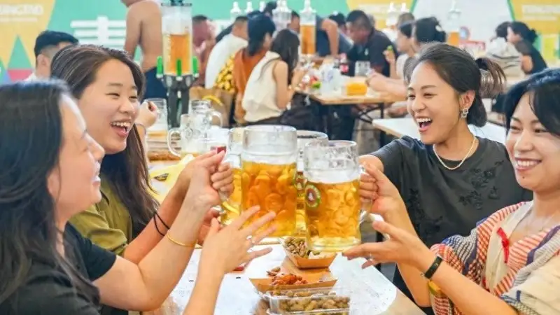 半岛观察丨啤酒节收官，青岛文旅凭什么热度不减？