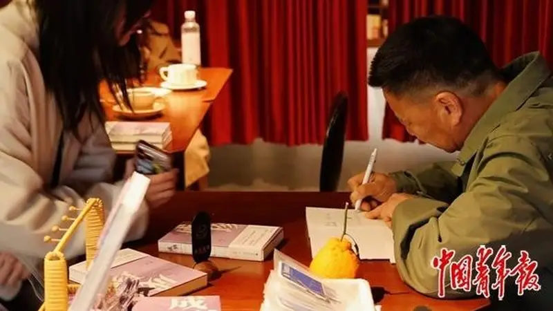 王计兵:获奖后,我还要继续送外卖