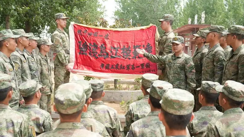 通往胜利的彼岸 走进“强渡乌江模范连”
