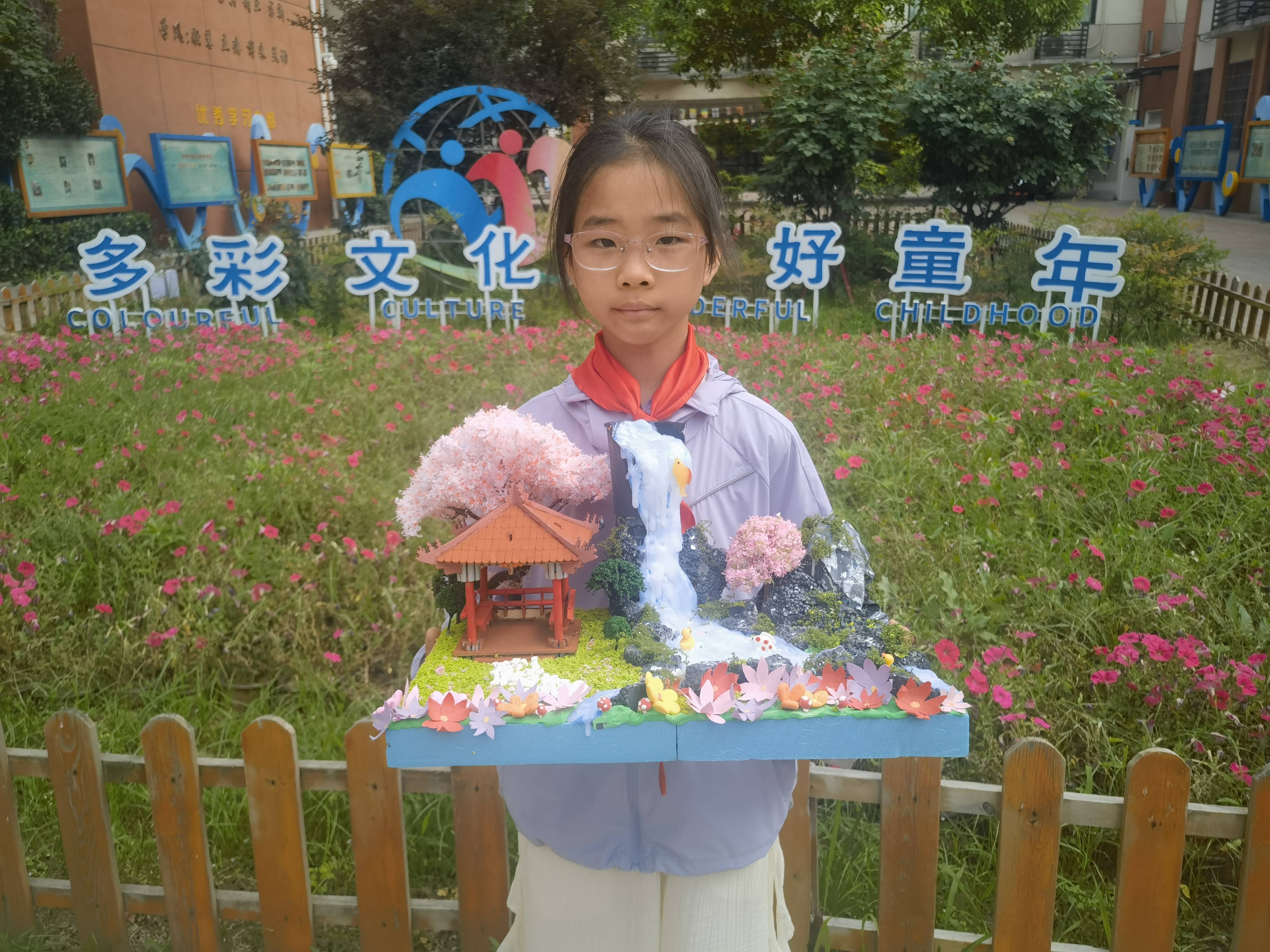 郑州中原区外国语小学在市模型锦标赛上获佳绩