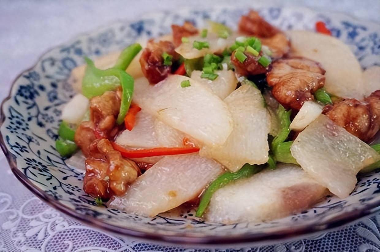 精选18款菜肴分享，常见食材家常美味，选几道做给家人一起品尝吧