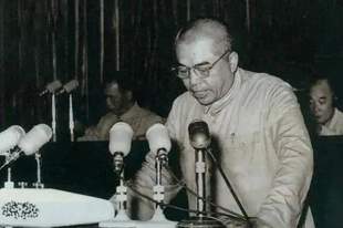 1962年彭总给主席写信，提醒一人不可重用，结果此人两年后成副总理