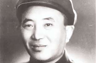 他49年还只是兵团政委,为何55年评为大将?主席:天塌下来他顶着