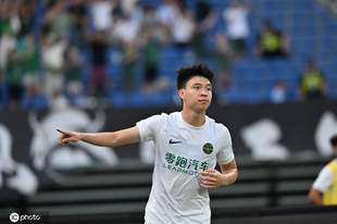 中超-王钰栋破门迪马塔救主 铜梁龙1-1战平浙江队