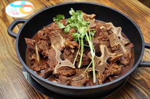 威海吃面封神!嘎嘎牛牛肉面,才是真材实料的老味道