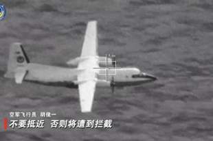 解放军海警黄岩岛合围,我大使果然没说错:对菲律宾就得用这招!