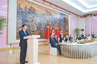 王沪宁出席《中朝友好合作互助条约》签订65周年纪念招待会