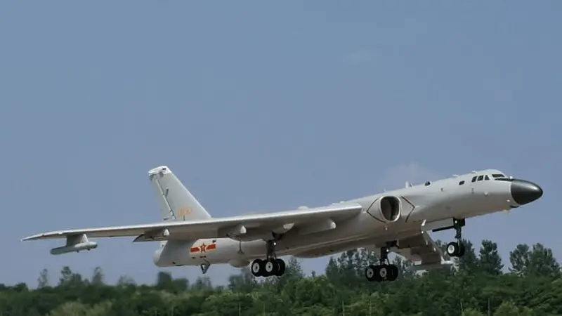 轰-6K、图-95共同飞越宫古海峡!中俄第11次战略巡航,亮剑西太平洋