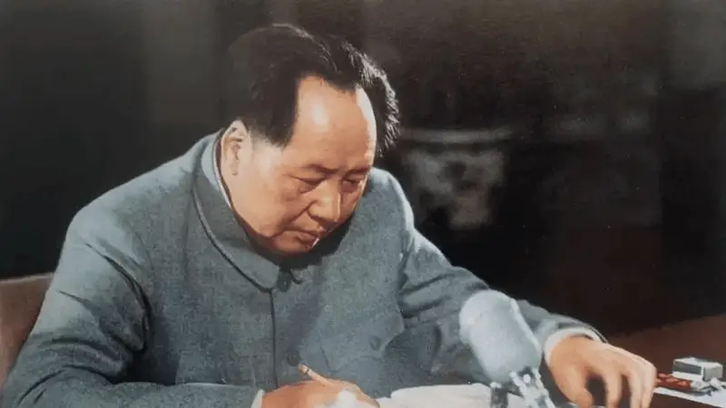1953年朝鲜停战前，李承晚出“幺蛾子”，毛主席紧急调派24万奇兵入朝