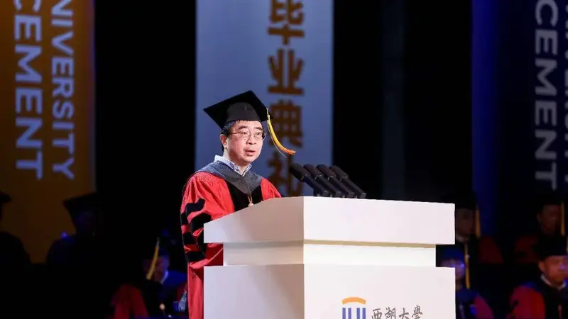 潘建伟院士：首先要做健康快乐的人
