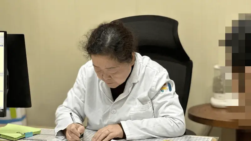 夏季喂养有诀窍：5个核心法则，让孩子吃得好、长得高、生病少