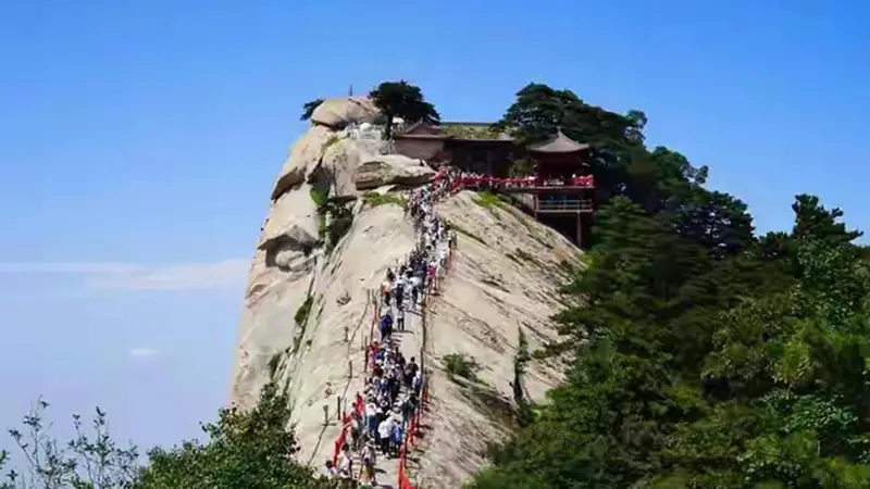 15岁少年华山下山遇出行困境引热议！周兆成：景区收费应当充分保障游客知情权