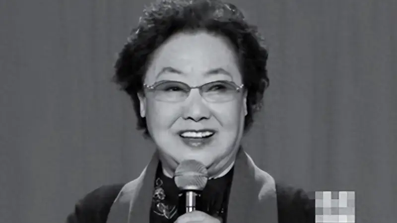 郭兰英去世才一天,私生活被扒得底朝天,才发觉她跟谢贤是一类人