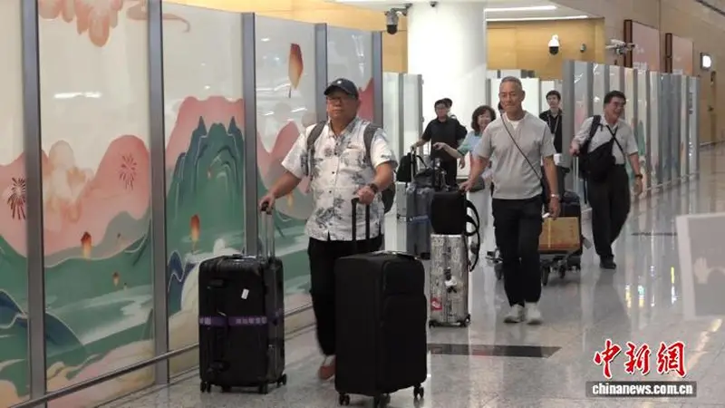 成都至台中往返直飞航线复航 赴川旅行团已预约至年底