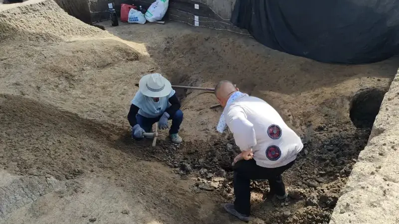 市文广旅游局慰问考古勘探发掘一线工作人员