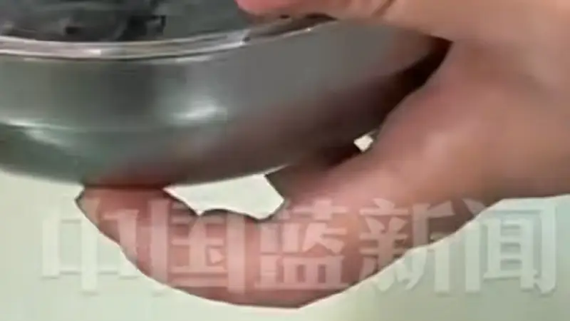 “不建议大家买深色蛋糕”上热搜，网友：真没想到啊……