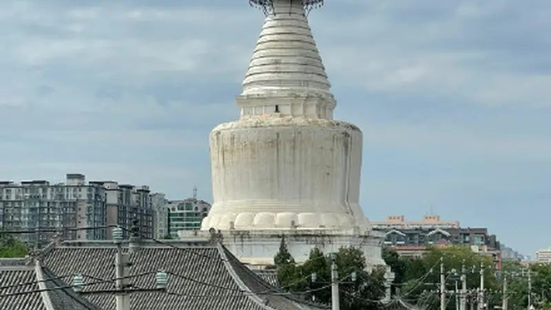 七夕节当天，北京白塔寺开放至19时