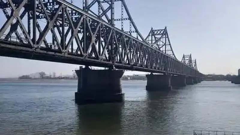 历史反复印证,这才是毛泽东无可比拟的伟大之处!哪怕给蒋介石一万个胆子,他也绝对不敢去干这四件事