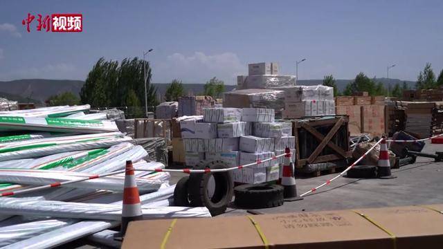 青藏铁路通车20年 进出藏货运量增长22倍