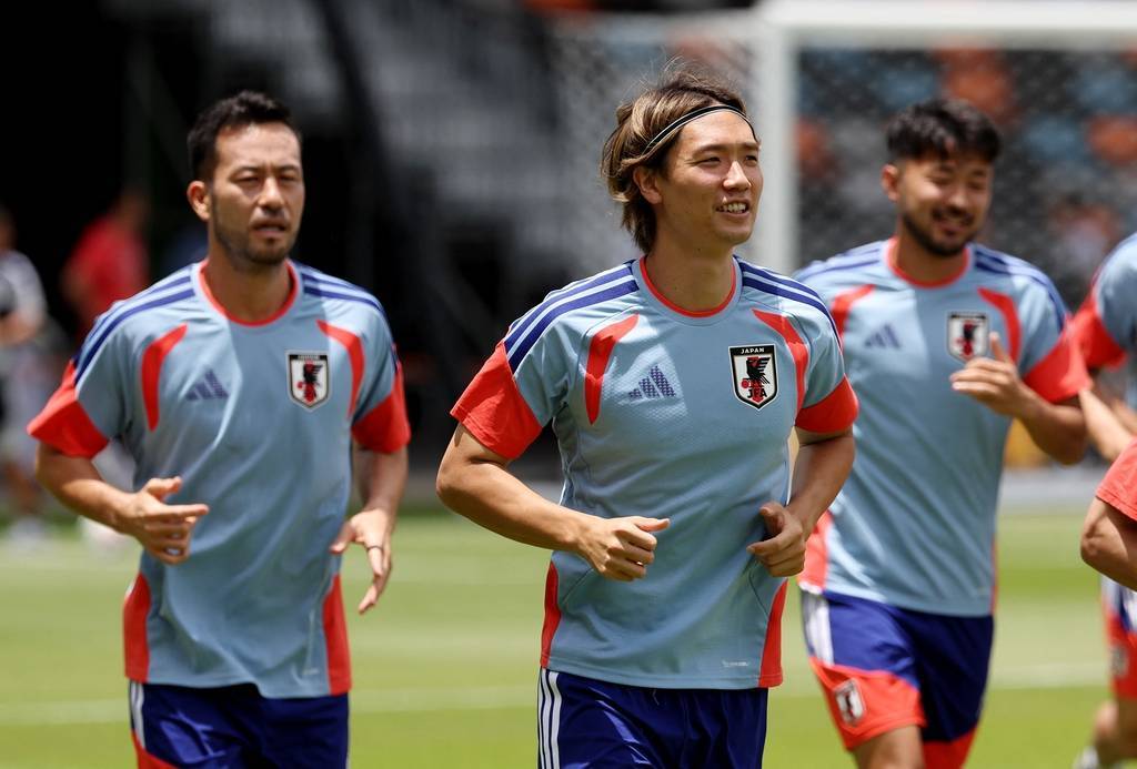 日本迎利好!板仓滉回归参与球队合练 久保建英首次归队