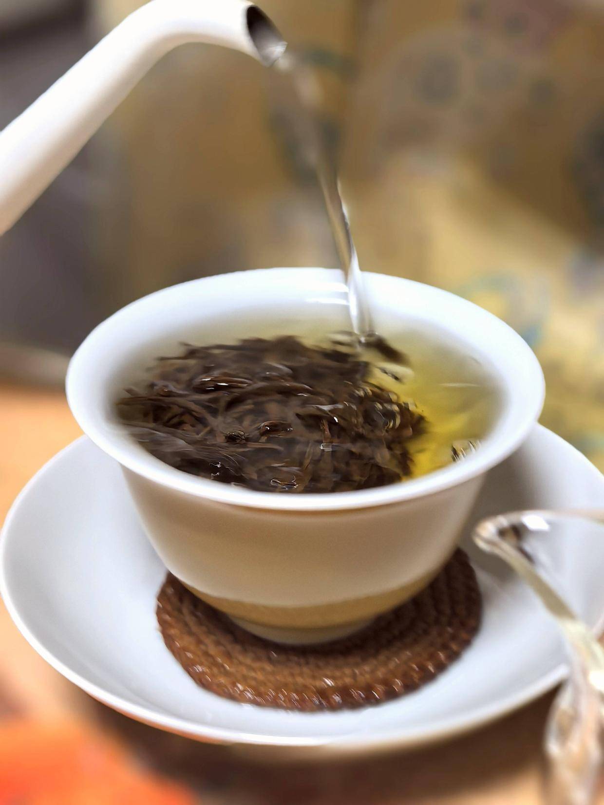 茶温刚好,日子也刚好