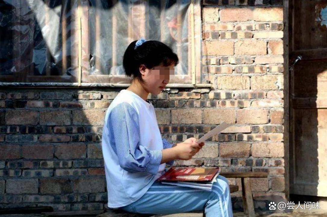 女孩高考601分，帮大伯忙却被锤死在窑洞，临死哭喊要读大学