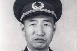 1950年甘肃土改，被判死刑的地主行刑前大喊：我救过徐向前的命