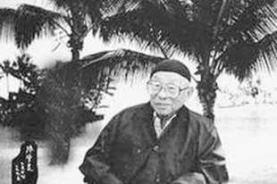 九十二岁的张学良见到冯巩,盯着他的脸端详很久,忽然开口喊出了冯巩祖宗的名字