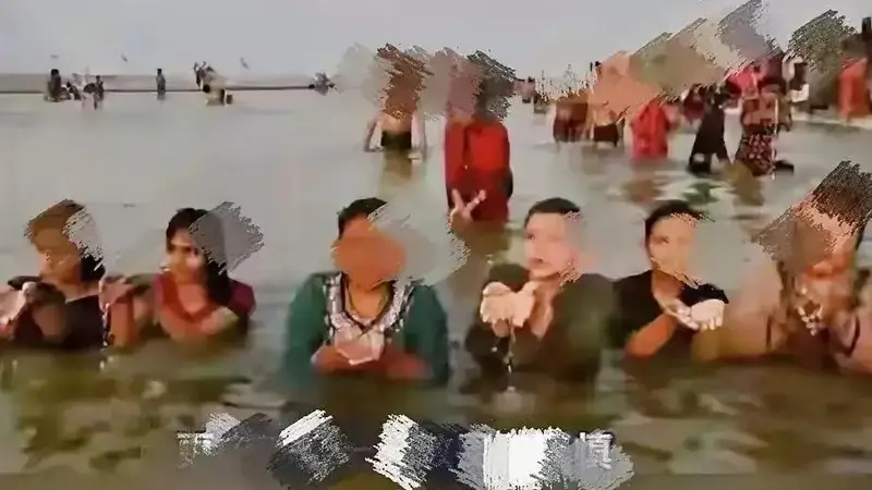 看完外籍人员闯入西藏玛旁雍措圣湖戏水的视频，浑身发冷！
