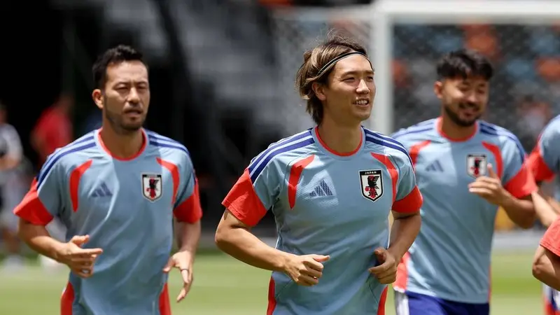 日本迎利好!板仓滉回归参与球队合练 久保建英首次归队
