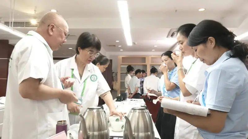 2026“双世遗杯”第二届全国福鼎老白茶茶王赛开赛,322份福鼎老白茶同台“比武”