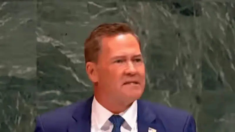 古巴外长猛烈敲桌,痛斥美国代表撒谎!美代表:这是美国不是哈瓦那