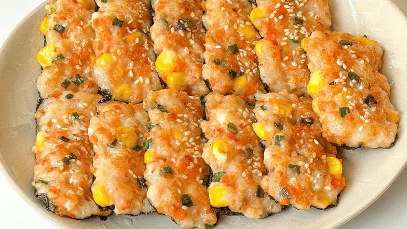海苔鲜虾饼:一口咬下,满嘴都是大海的鲜甜与家的温度