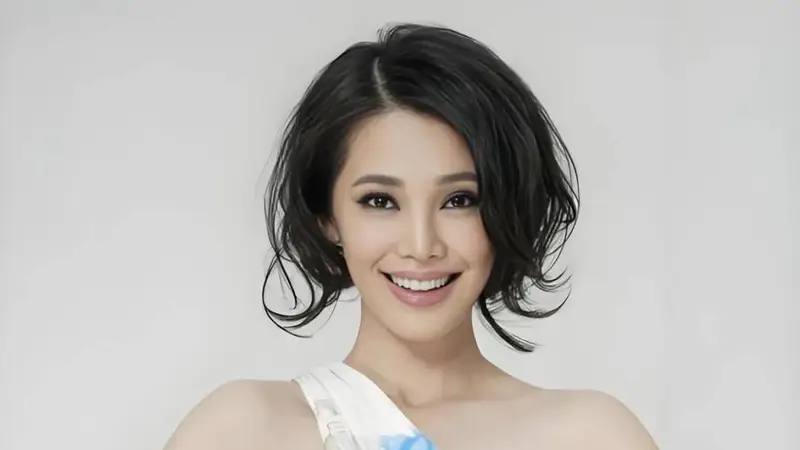 48岁演员孔维近况曝光!低调隐婚生子,如今婚姻生活很幸福