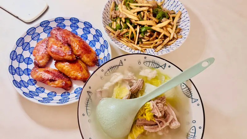 一日三餐,食材简单,自己烧的更美味