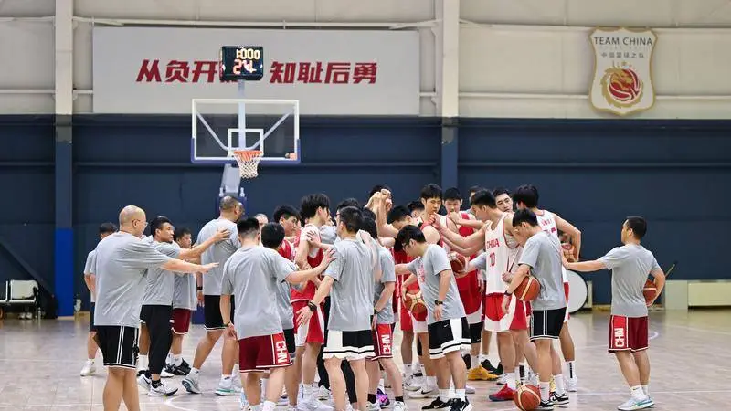 黎巴嫩公布12人名单核心缺席 男篮关键战票价最高1880