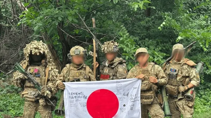 日本参战了?乌克兰前线惊现大量日籍佣兵,还有人写“简体中文”支持!