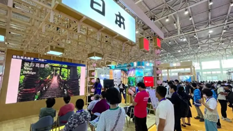 访日游客五年来暴跌60%！失去中国游客，日本6.6万亿巨坑拿什么填