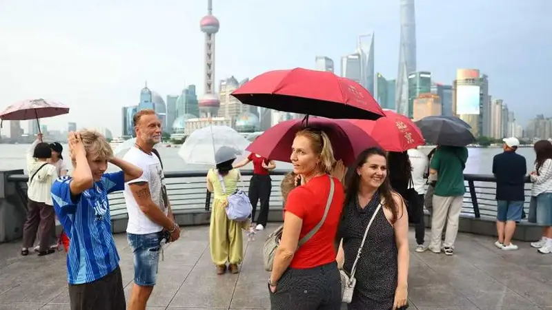 欧洲游客扎堆来华避暑，入境游订单同比激增275%