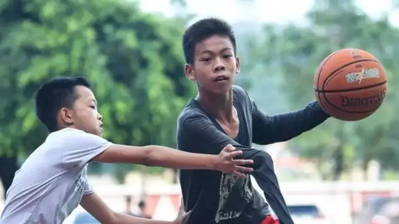 独臂篮球少年张家城,已被广东高校录取