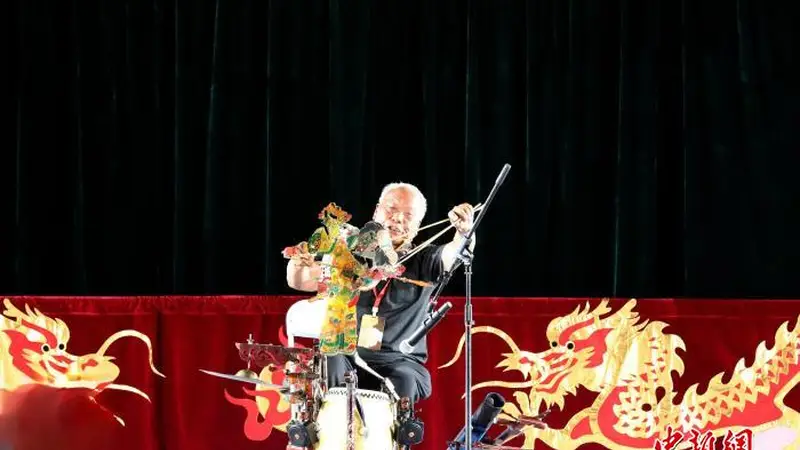 山西孝义：南北木偶皮影“同台竞秀” 上演“指掌乾坤”