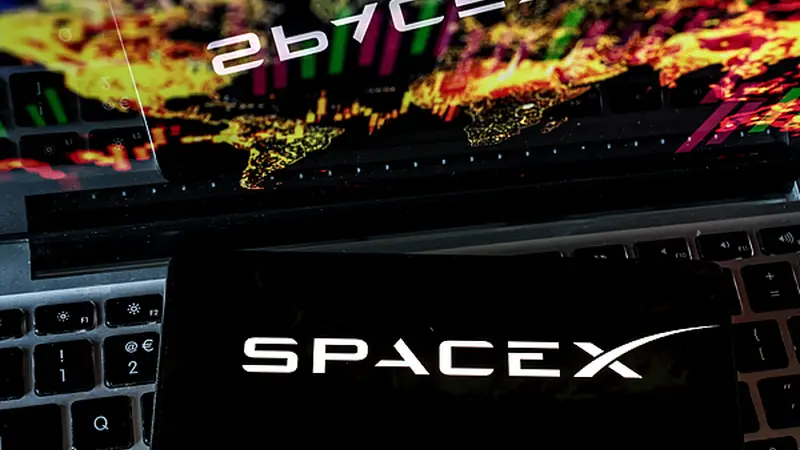 SpaceX上市首份季报出炉：营收近乎翻倍，高额AI投入引发盘后股价跌超8%