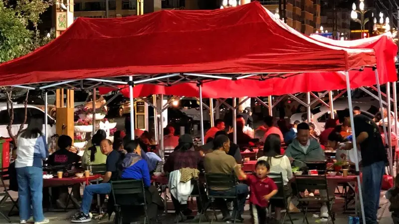 迭部人的夏夜，就是这么好逛~