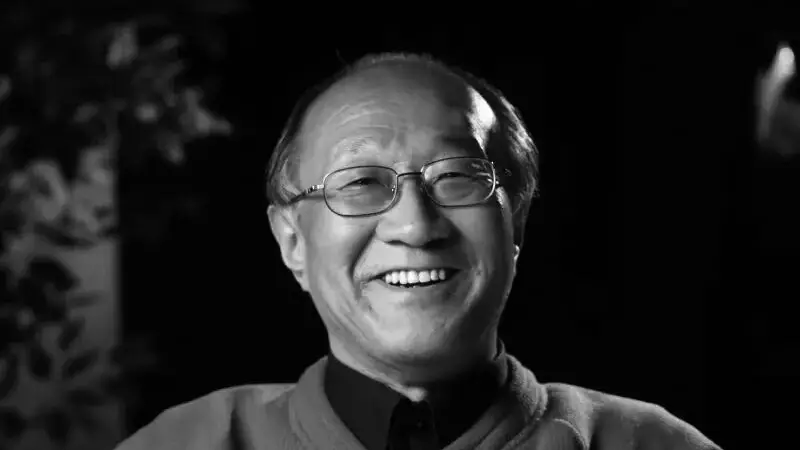 周育德同志,在睡眠中安详逝世