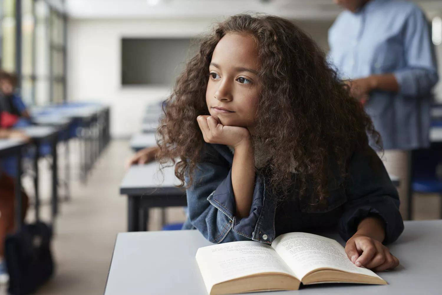 学霸考第一仅爽 10 秒,人设塌了就恐慌?家长别再逼